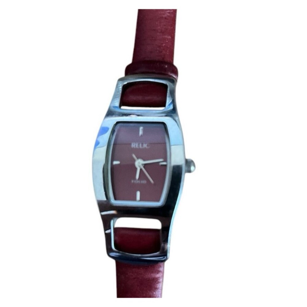 Relic Women's Red Buckle Band Analog Watch Water Resistant New Battery